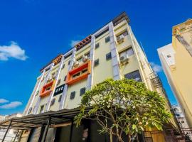 Super Hotel O Vaishnavi Palace, hotel u gradu Hiderabad