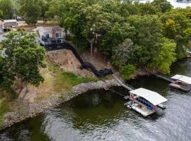 Lakefront Luxury with Boat Slip, Decks & Kayaks at 17mm