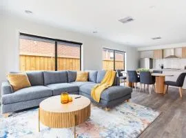 Modern Clyde Family Retreat