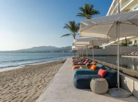 UDARA - Beachfront Condos in Golden Zone with Rooftop