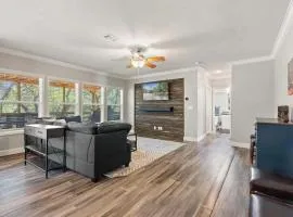 Hye Life in the Hill Country!