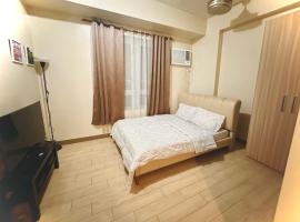 Cozy maple grove studio with hot shower, khách sạn ở General Trias