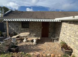 Ahava Accommodation, hotell i Scottburgh