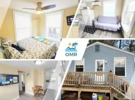 Updated 2 BD cottage 10 min walk to Pier & Beach