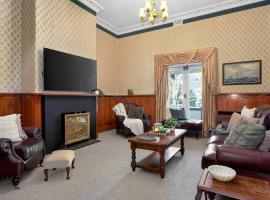 Yucanta Park - Gorgeous Estate meets Scenic Getaways โรงแรมในBirdwood