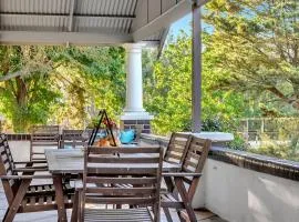 Yucanta Park - Gorgeous Estate meets Scenic Getaways