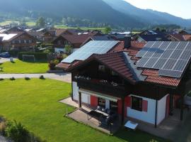 Ferienhaus Alpenherz Sommer-Bergbahnen-kostenlos, khách sạn ở Bolsterlang