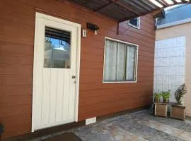 Cabaña interior con estacionamiento 4P Temuco