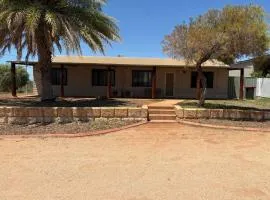 2 Keillor Place