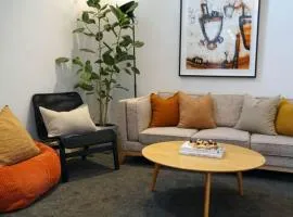 Charming Fitzroy Terrace Walk, Dine & Explore