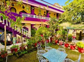 Hotel New Sun and Rock, hotell i Mount Ābu