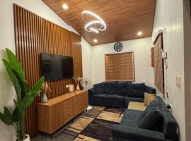 Tan's Homestay, Hotel in Trece Martires
