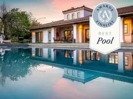 Wellsona Vineyard Retreat Pool Hot Tub Views Main Home Guest Home