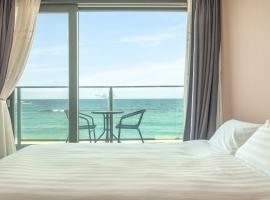 Goseong Littlesquare Oceanview Pension, hotel a Goseong