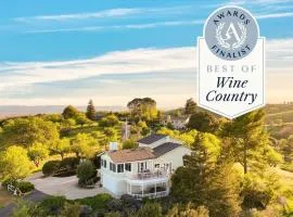 Stunning Escape • Hot Tub Panoramic View Prime Location Hilltop by AvantStay