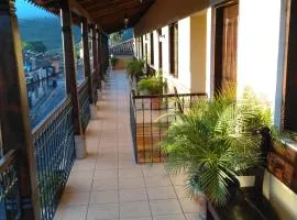 코판 루이나스에 위치한 호텔 Berakah B&B- Central Park