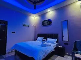 Shyam Residency - 50 mtr from Ram Mandir