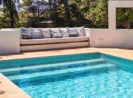 Ca Jardi, Luxury Ibiza-Style villa with private pool, Javea