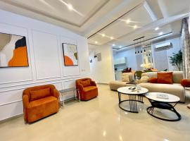 Luxurious 4 bedroom in Lekki Lagos, The Residence, готель, де можна проживати з хатніми тваринами у місті Mama