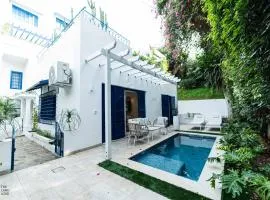 Appartement les Bleus dAmen avec piscine chauffée