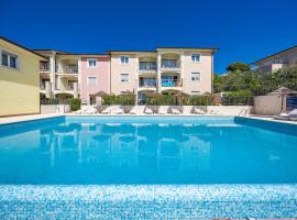 Residence Superior Del Mar, hotel em Pula