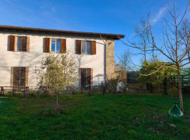 Casa Del Colle, viešbutis mieste Casasco