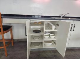 The Golfing Shepherd, hotel em Mba