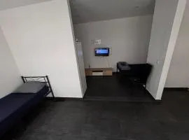 Marie Zimmer Zentral Bequem