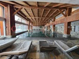 Studio avec terrasse et piscine - Aux Petits Sapins