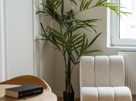 STAYLIGHT Altstadt-Apartment mit Parkplatz & Frühstück - ruhig & zentral gelegen, hotel em Celle