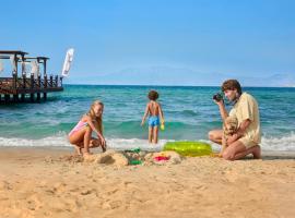 Radisson Blu Resort & Spa Cesme, viešbutis Češmėje