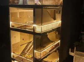 Hotel Bluebell Inn 2