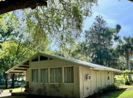 St Johns River Cabin
