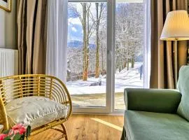 Szklarska Village - apartamenty w malowniczej okolicy, obok Dino Parku - by Royal Aparts