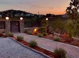 Eleni Apartments, hotelli kohteessa Souvala