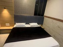 Hotel Aashiyana Groups