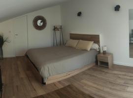 Chambre d'hôtes à la campagne, hótel í Rians