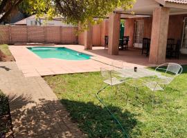 Claypot Guesthouse, Hotel in Northam