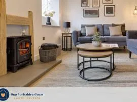 Beam End Snainton - Modern 2-bedroom Stone Cottage