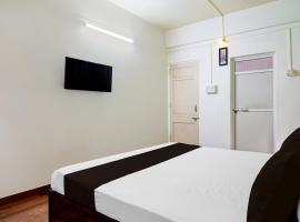 Hotel O Om Yatri Own Lodging, hotell i Nashik