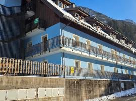 Casa BLU, Hotel in Cave del Predil