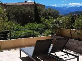 Studio 4 personnes à Calvi, toutes commodités à pied