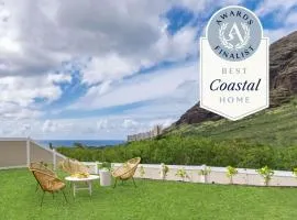 Alaula by AvantStay Gated Security Home w Valley Ocean Views