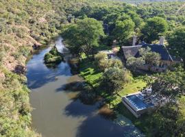 Mologa River Lodge, hotel v mestu Rust de Winter
