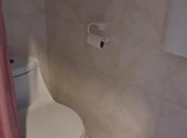 Penoria's lodge kubo, hotel din Mambajao