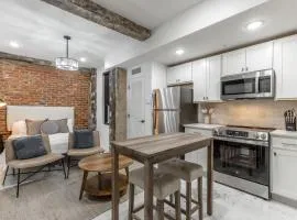 Park Hotel Studio Suite 403