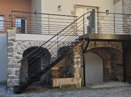 Maison de caractère, hotel din Sarras