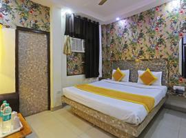 Hotel Radha Krishna guest house, hotelli kohteessa New Delhi