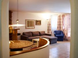 Chesa Fuolla Rosa - Celerina、ツェエリーナのホテル