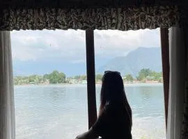 Dal lake group of houseboats